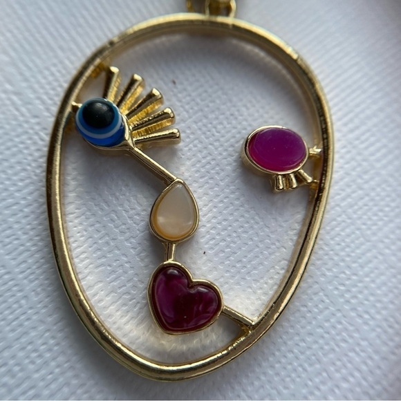 🆕 Gold tone Picasso face art earrings 18k plated - Picture 5 of 6